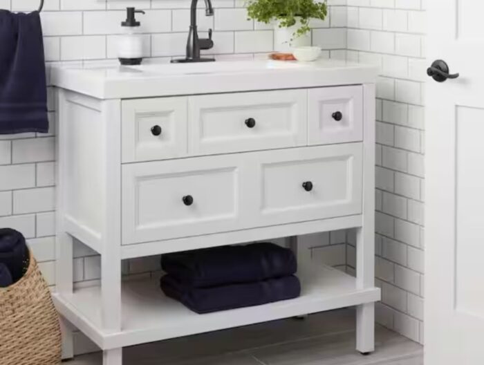 Mandouri Single Hole Single-Handle Touchless High-Arc Bathroom Faucet in Mediterranean Bronze